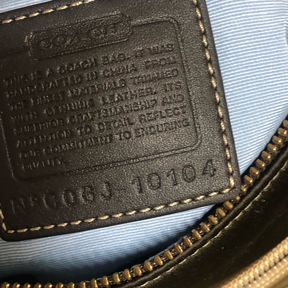 Mini Coach purse - Picture 6 of 8